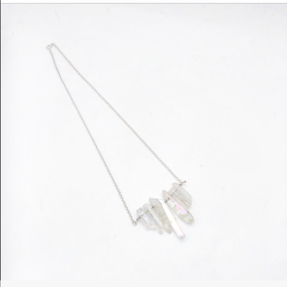 ARTISAN BOHO IRIDESCENT GEMSTONE NECKLACE